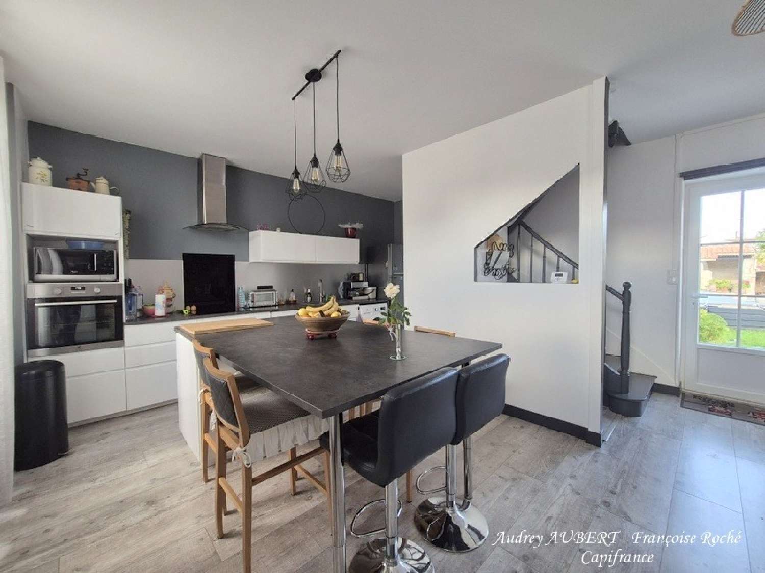 à vendre maison Saint-Jean-d'Angély Charente-Maritime 4
