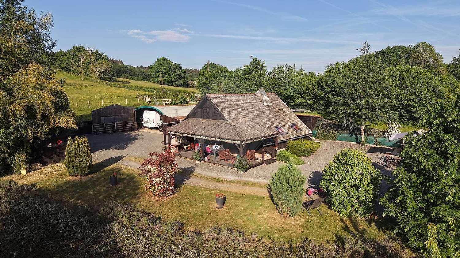 à vendre maison Saint-Léger-sous-Beuvray Saône-et-Loire 1