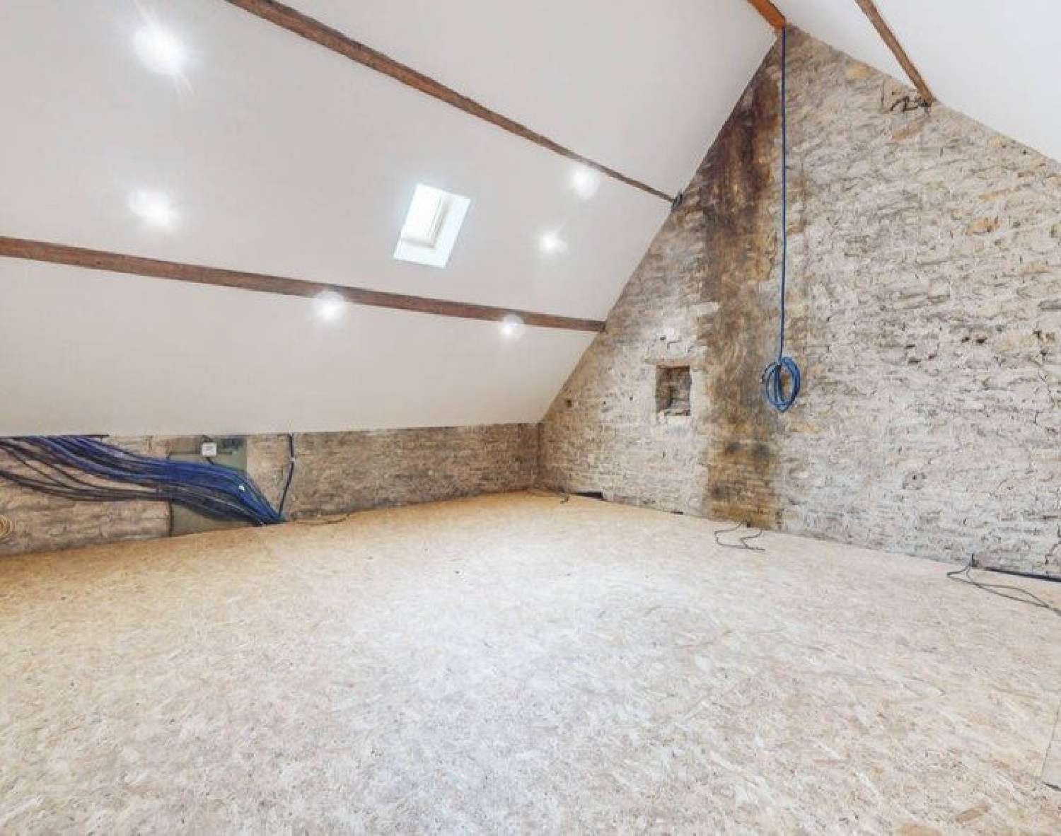 à vendre maison Saint-Marcel Saône-et-Loire 4