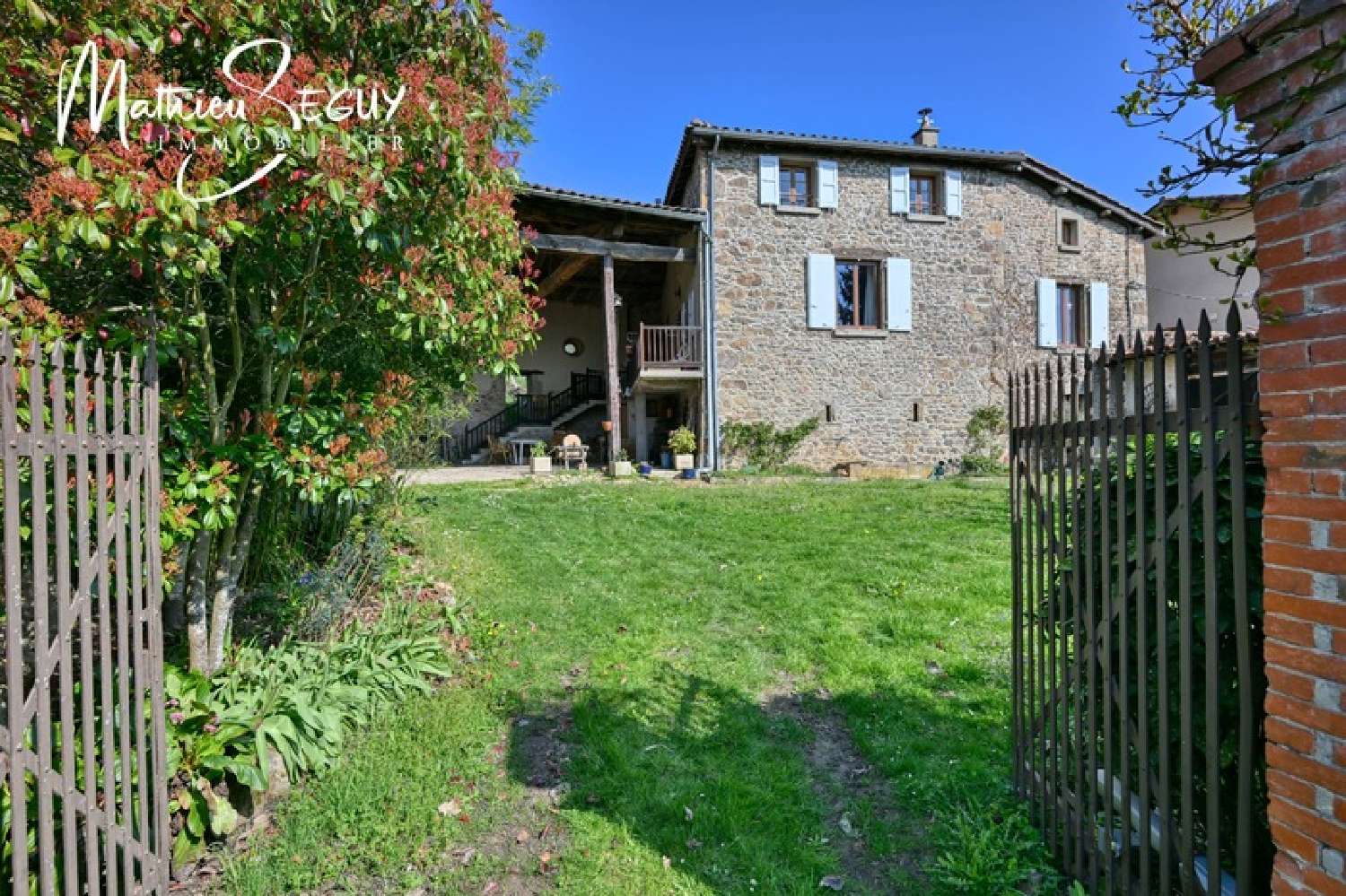  à vendre maison Saint-Martin-en-Haut Rhône 1