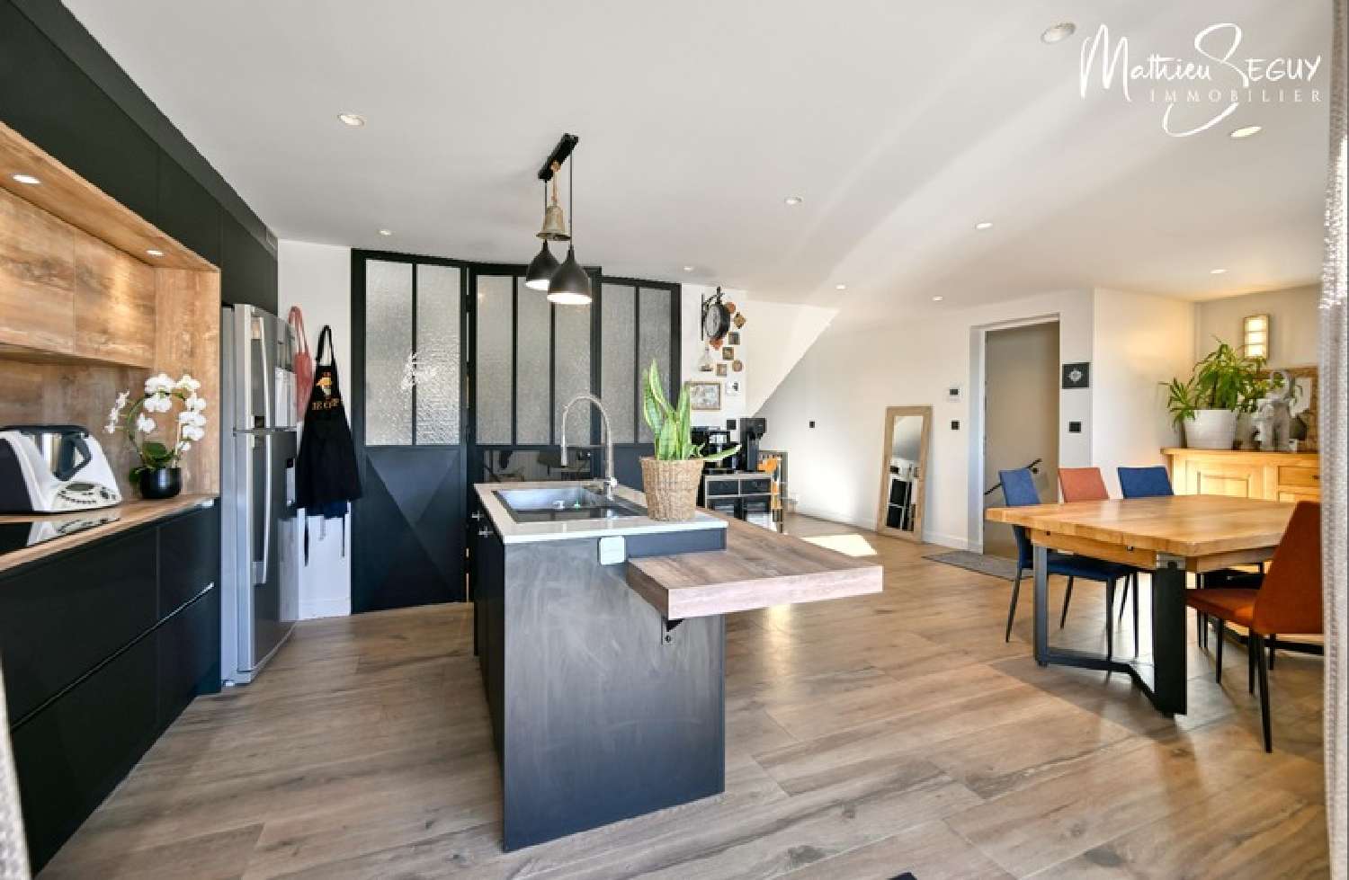  for sale house Saint-Martin-en-Haut Rhône 4