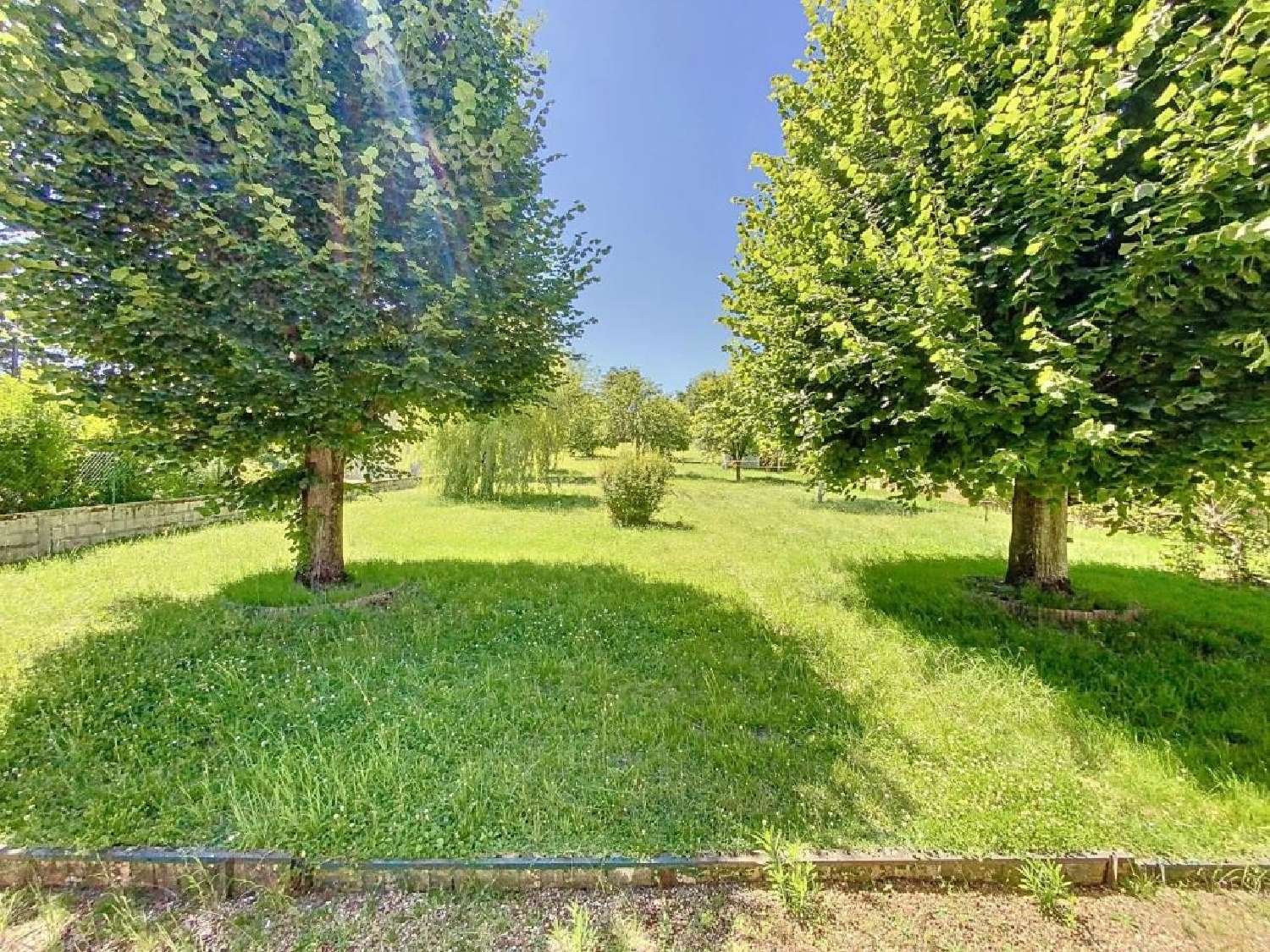for sale house Saint-Pierre-lès-Nemours Seine-et-Marne 1