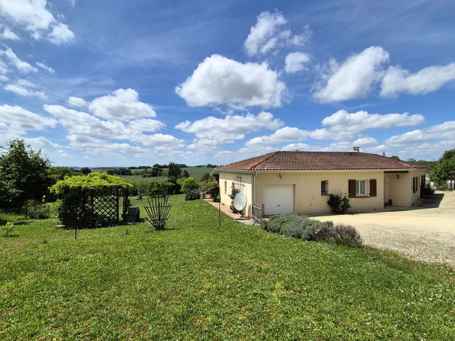  for sale house Saint-Puy Gers 2