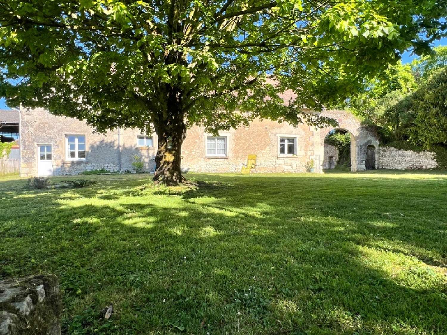  en venta casa Saint-Sauveur Vienne 2