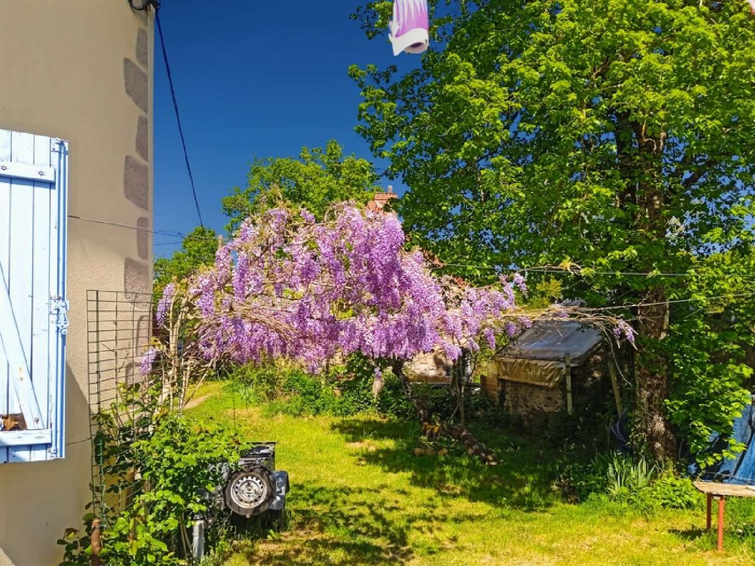en venta casa Saint-Sauvier Allier 1