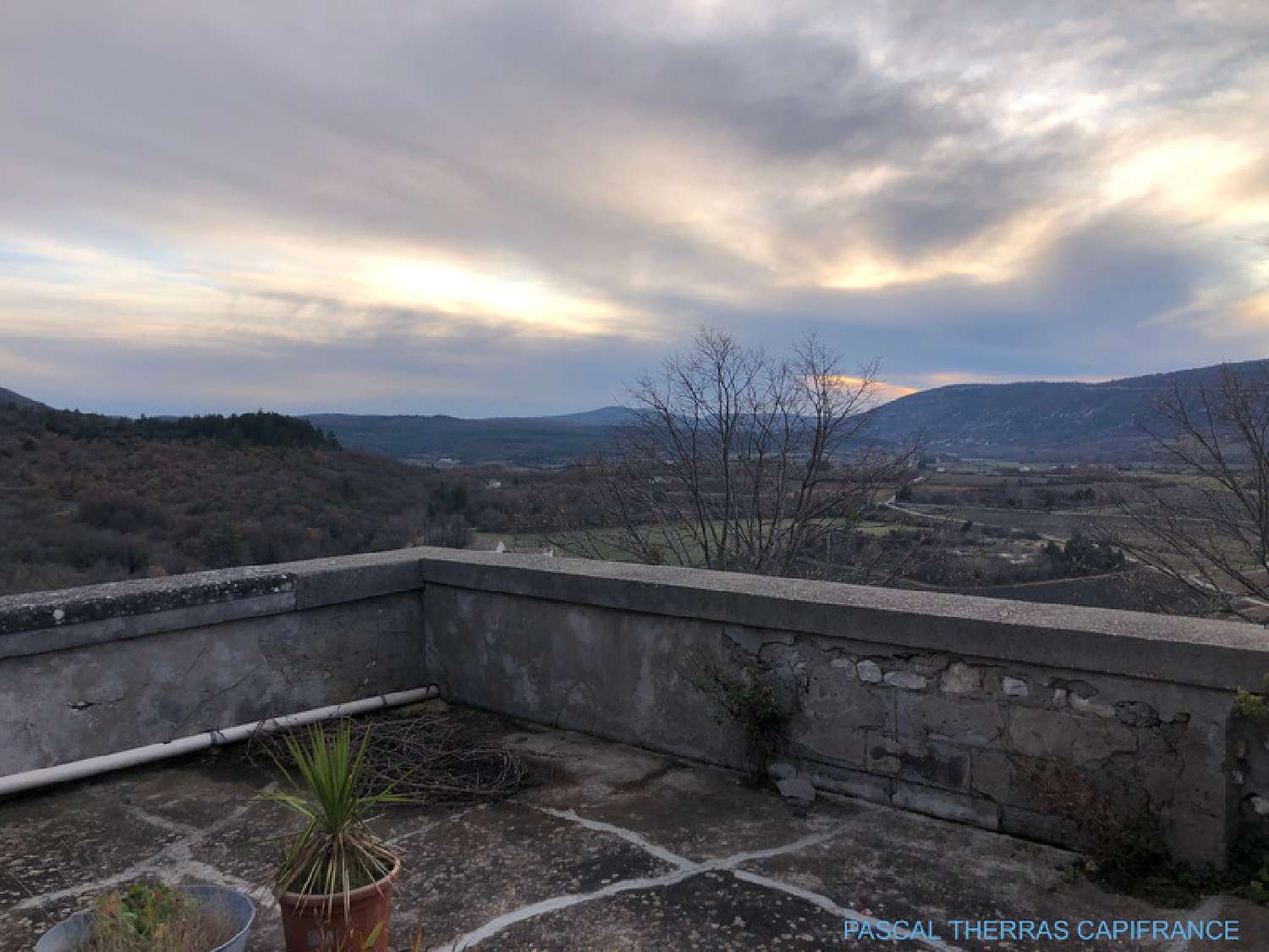 for sale house Saint-Trinit Vaucluse 2