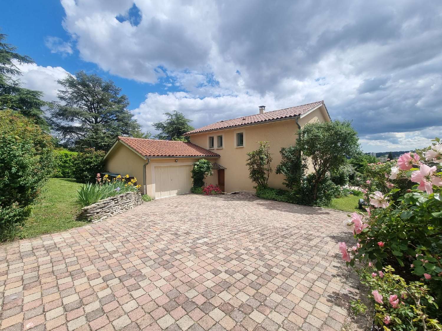 for sale house Sainte-Foy-lès-Lyon Rhône 1