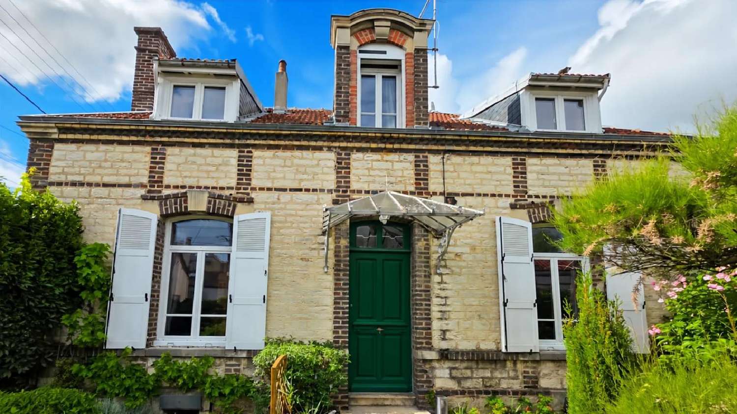  for sale house Sainte-Savine Aube 1