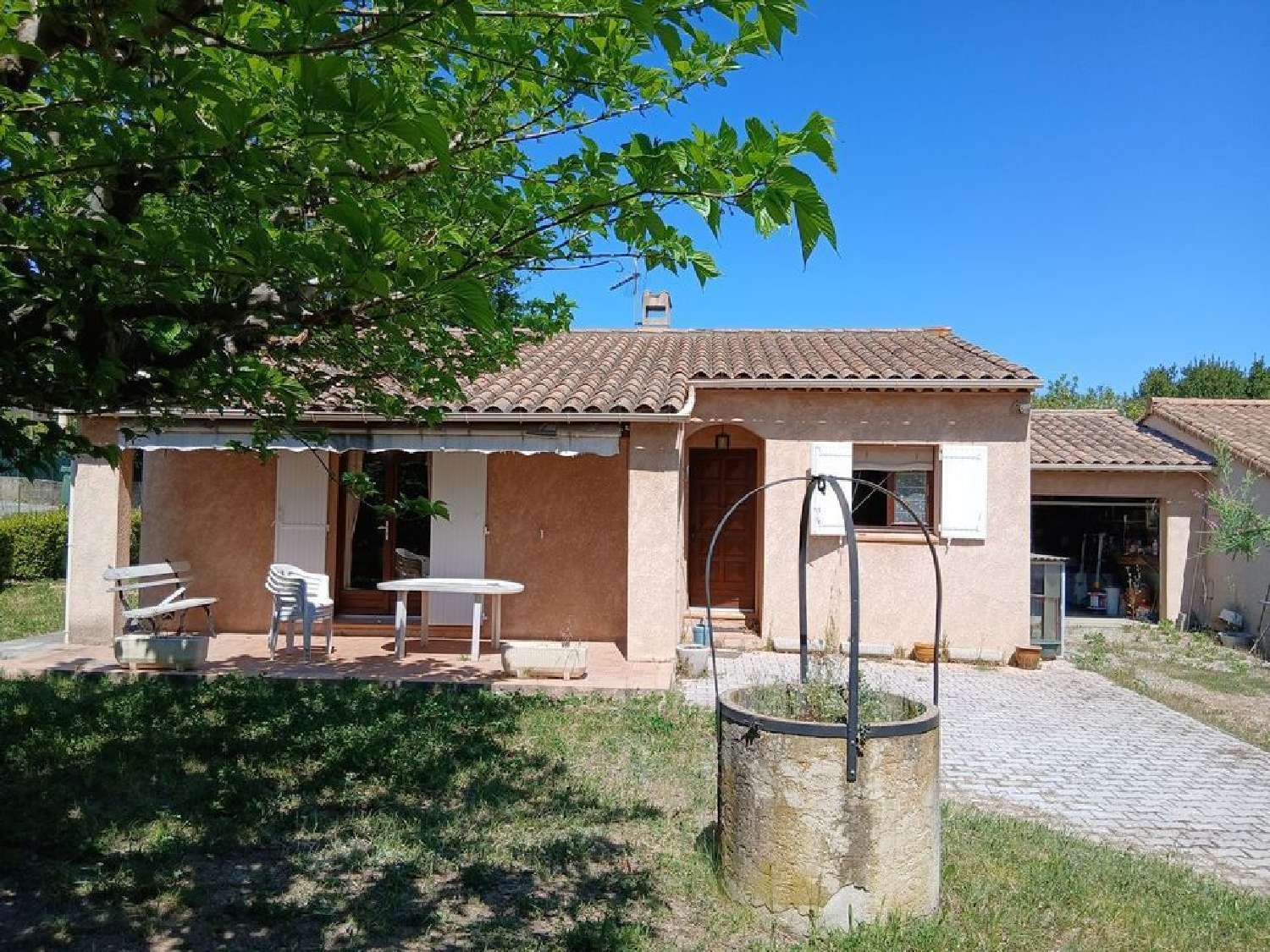  for sale house Sainte-Tulle Alpes-de-Haute-Provence 1