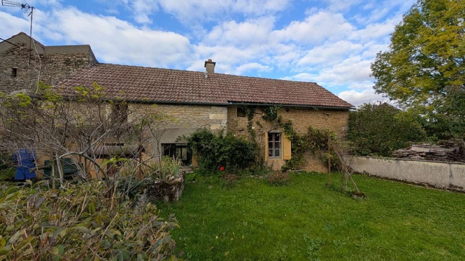  à vendre maison Santigny Yonne 2