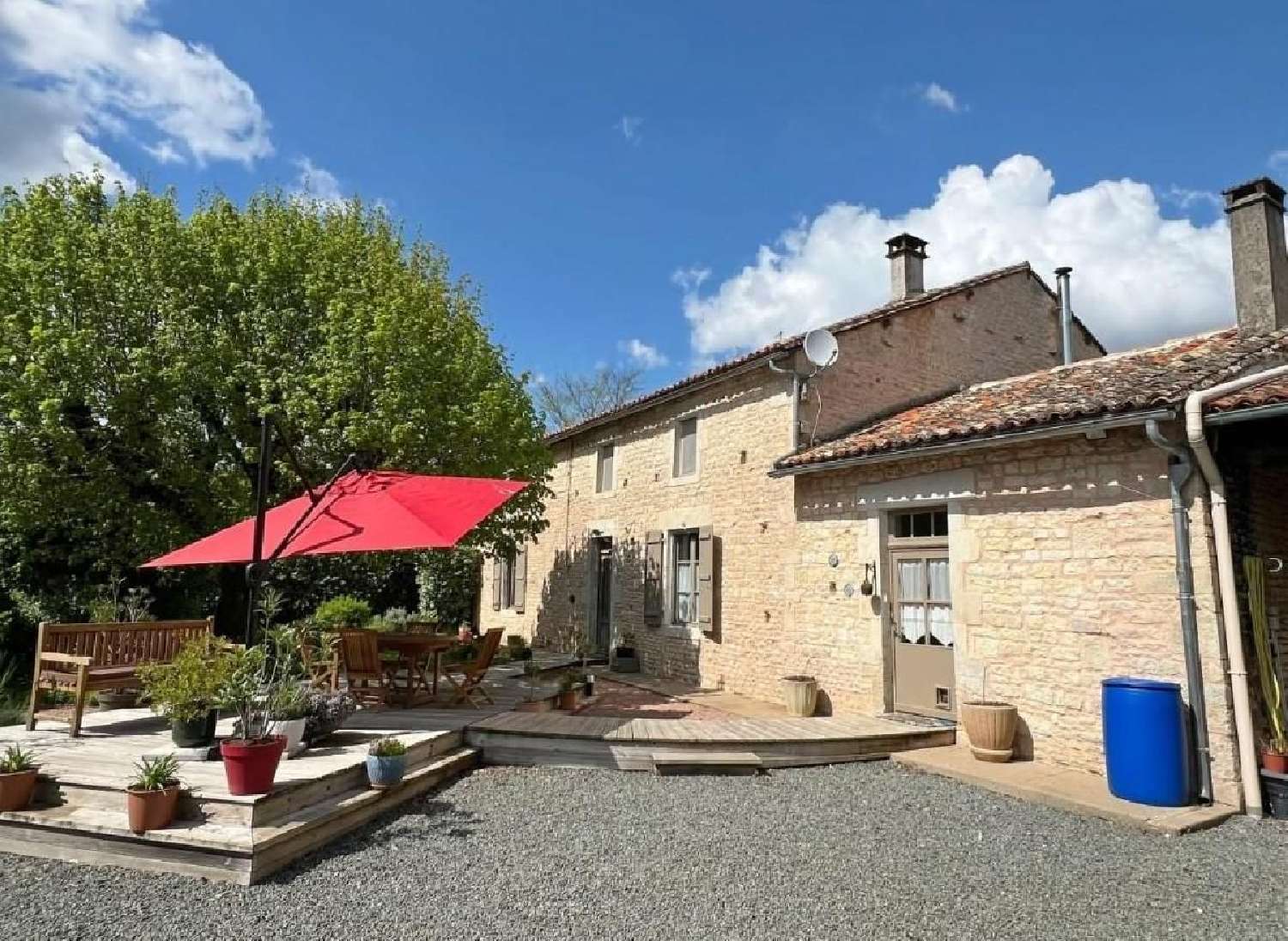  te koop huis Sauzé-Vaussais Deux-Sèvres 1