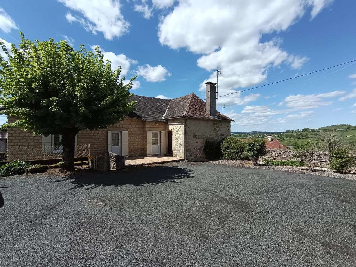  à vendre maison Ségonzac Corrèze 1