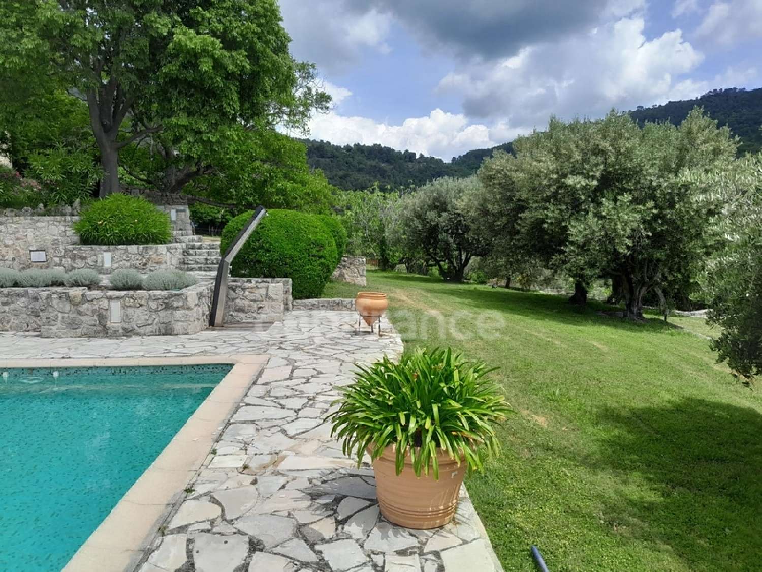 en venta casa Seillans Var 8