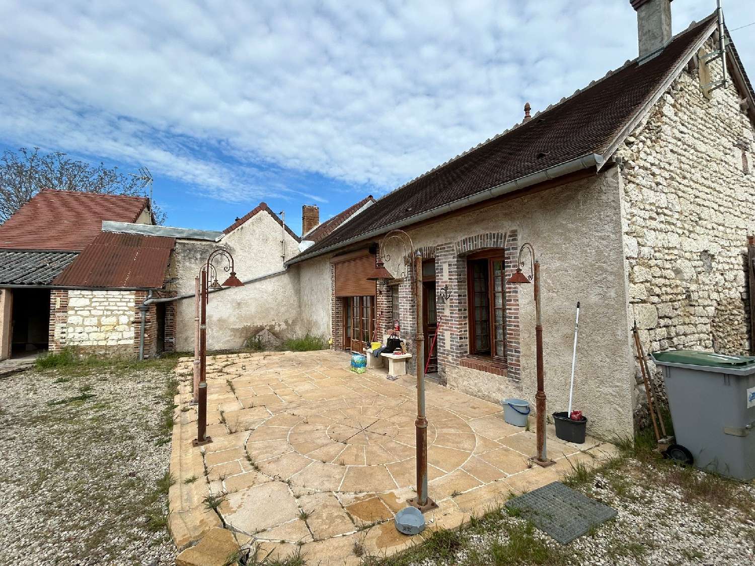  te koop huis Senan Yonne 3