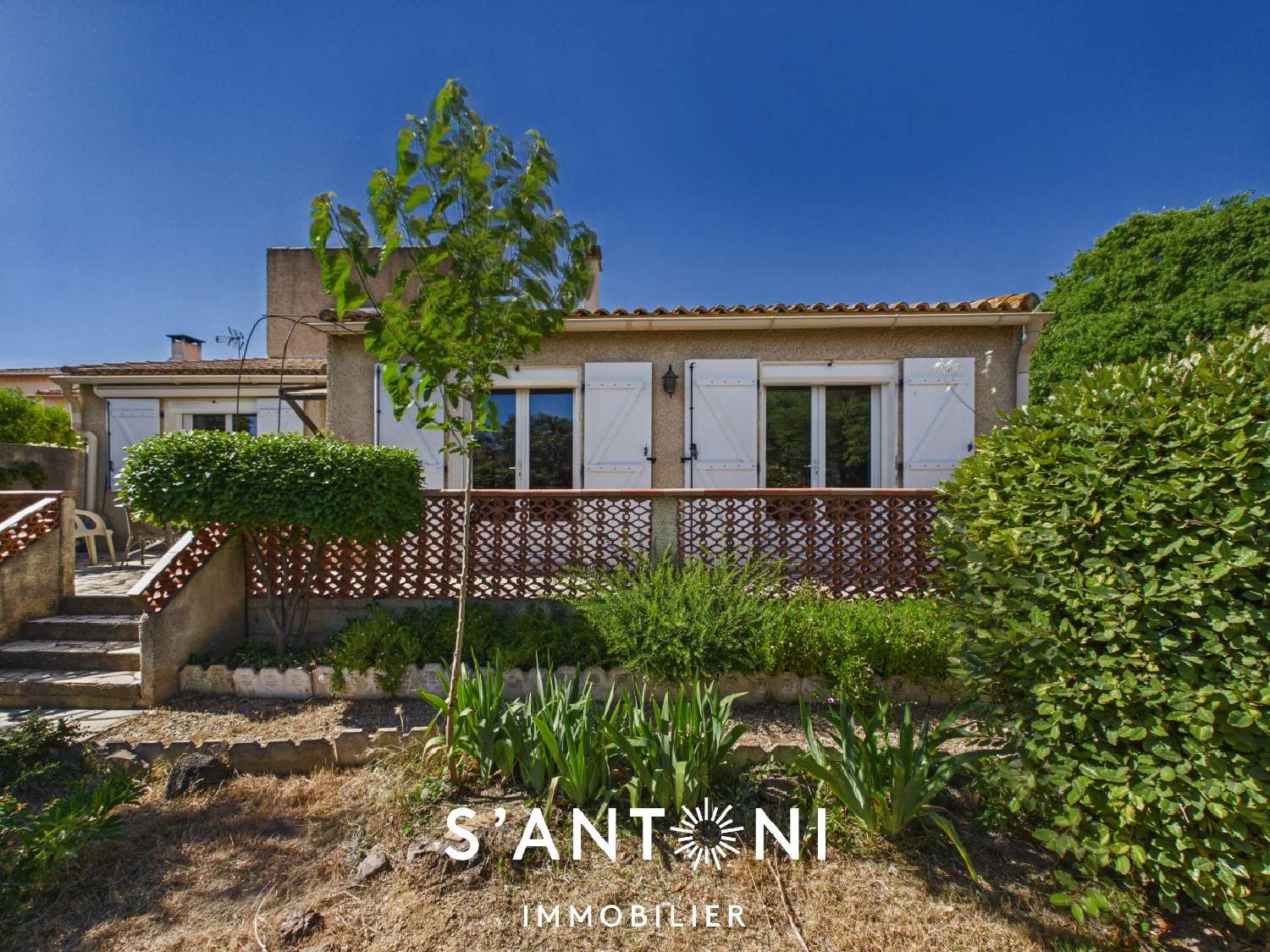en venta casa Servian Hérault 1