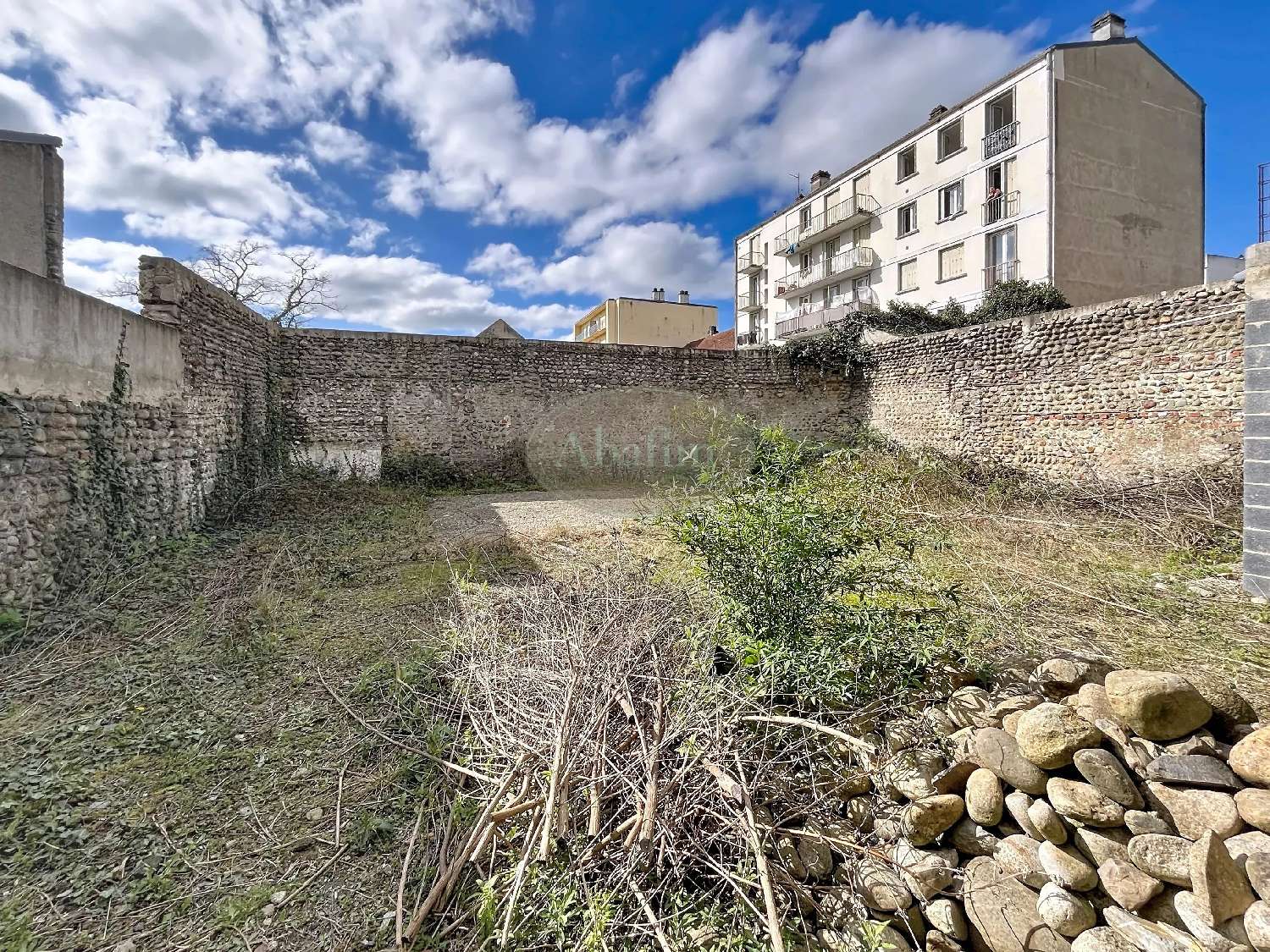à vendre maison Tarbes Hautes-Pyrénées 2