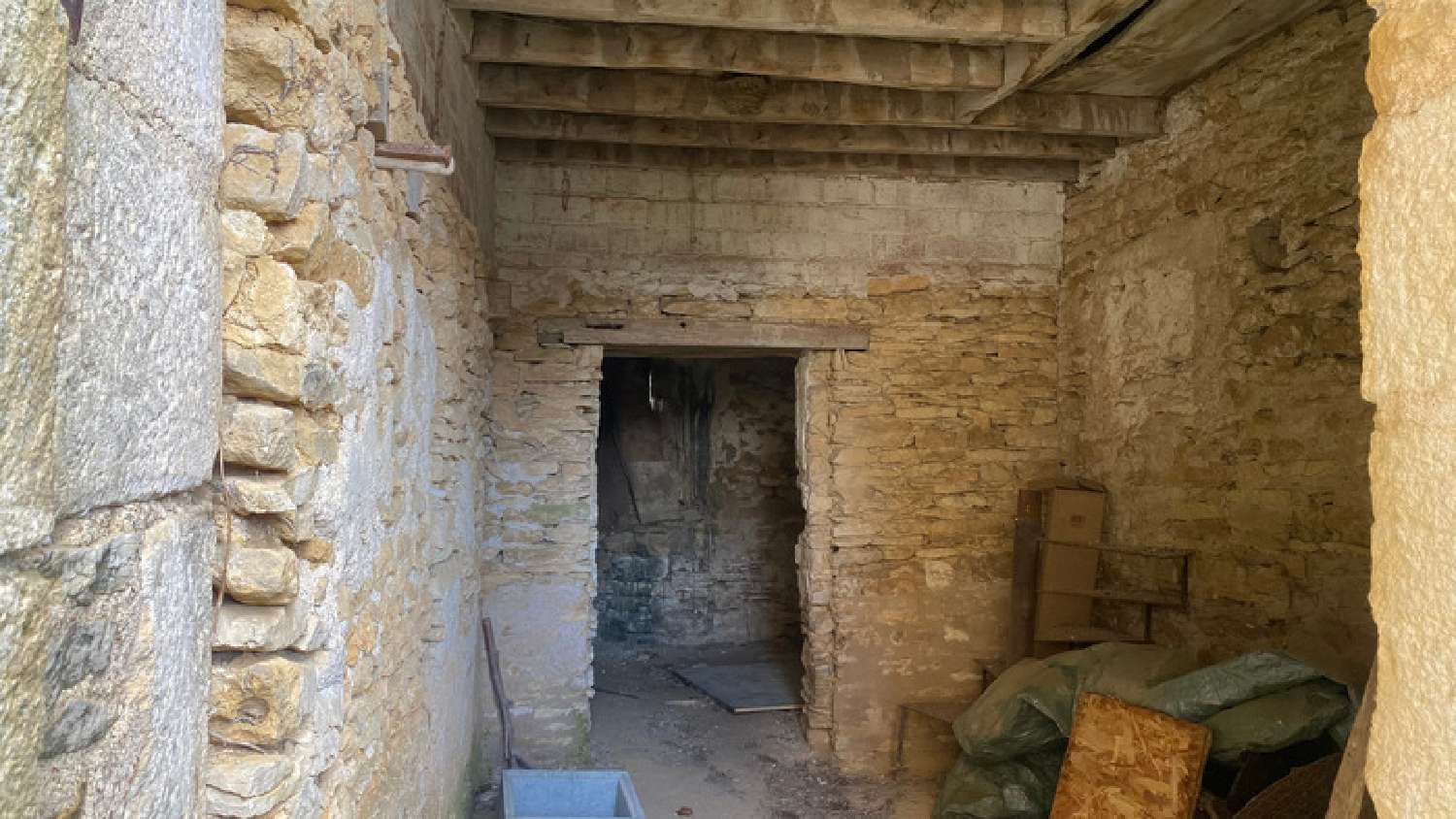  à vendre maison Tharot Yonne 2