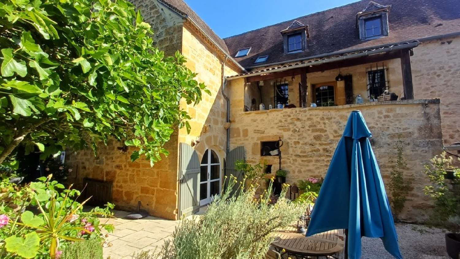  à vendre maison Thenon Dordogne 2
