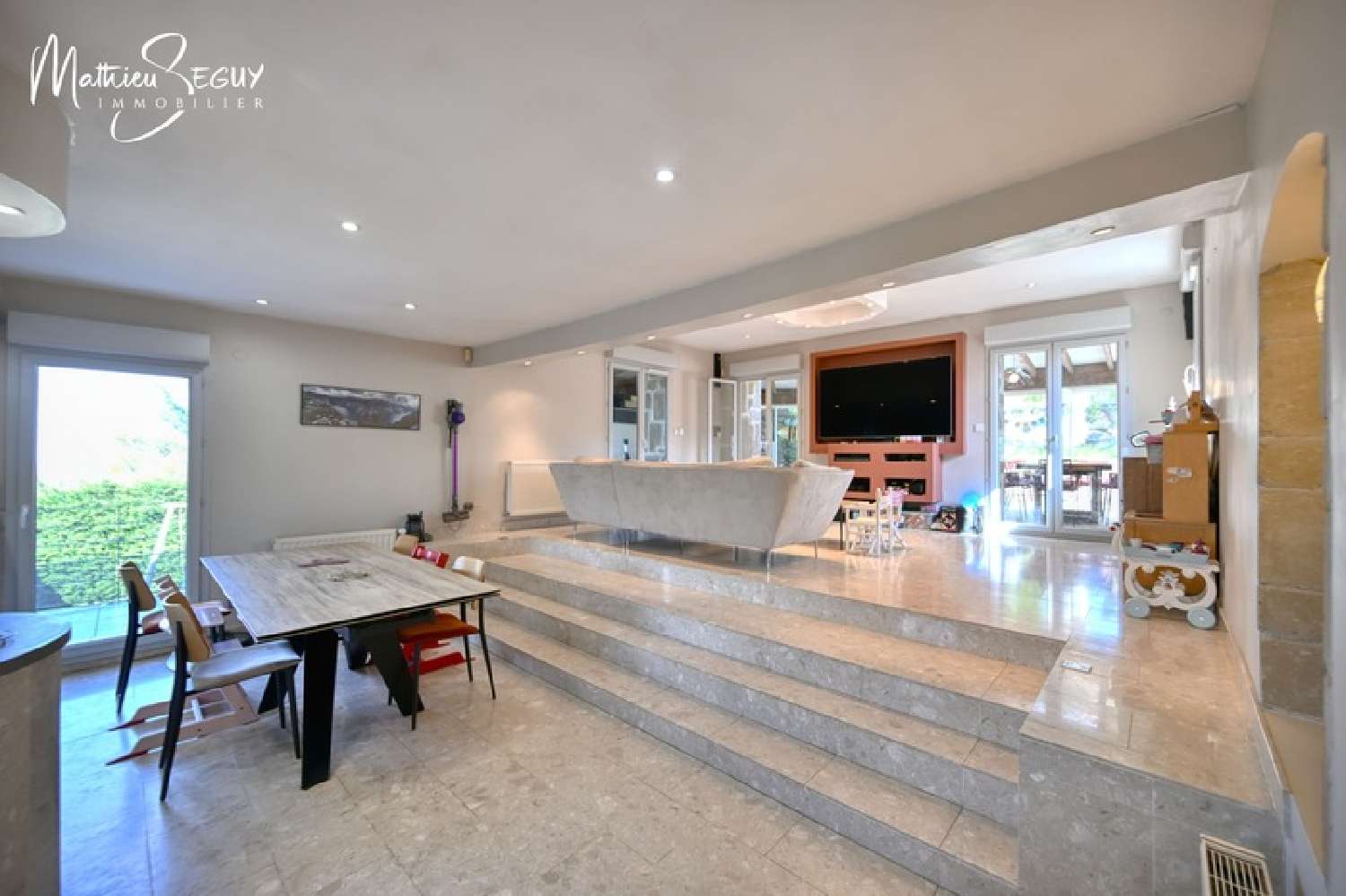  à vendre maison Thurins Rhône 6