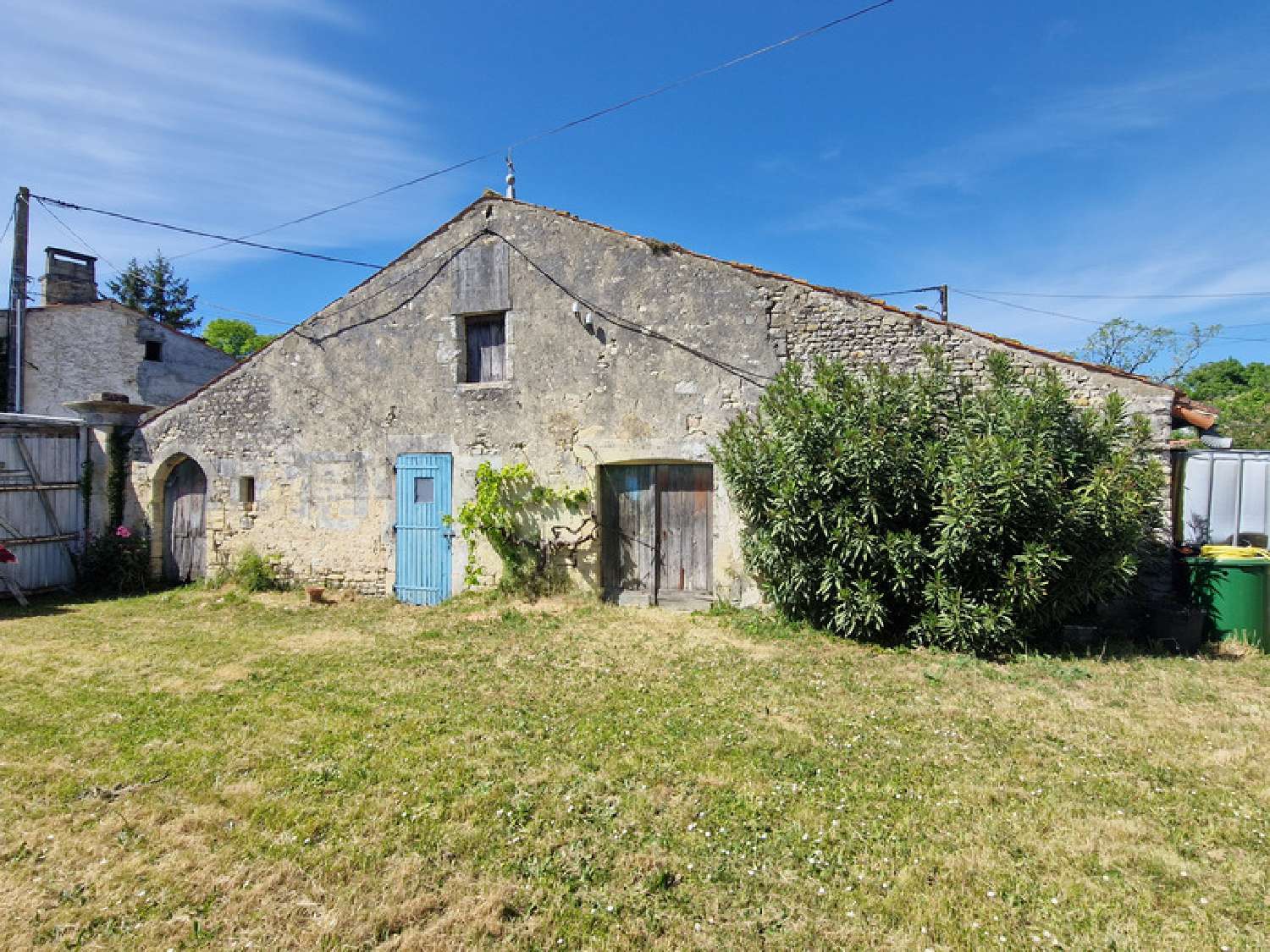 for sale house Tonnay-Boutonne Charente-Maritime 3