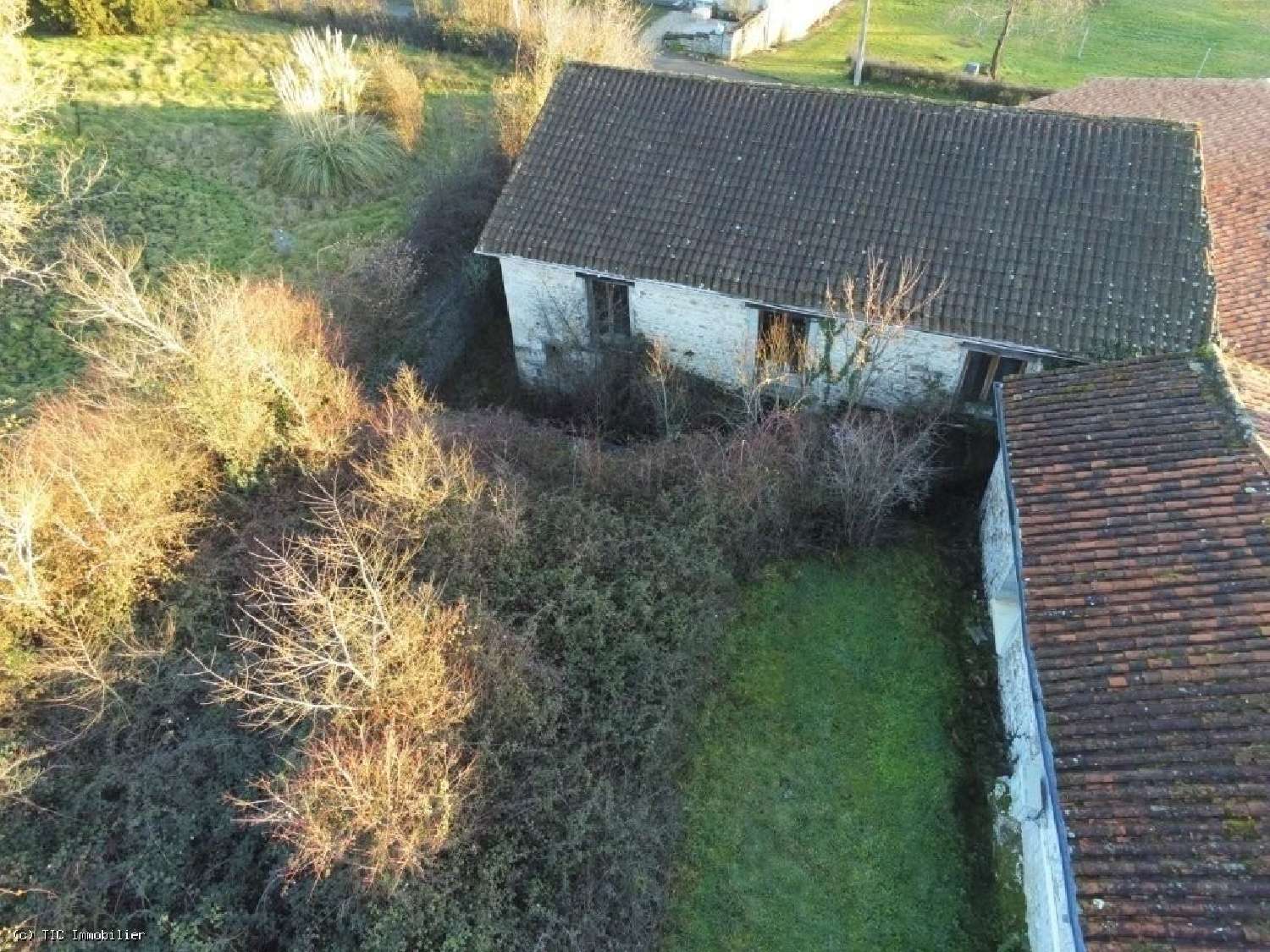 te koop huis Tuzie Charente 3