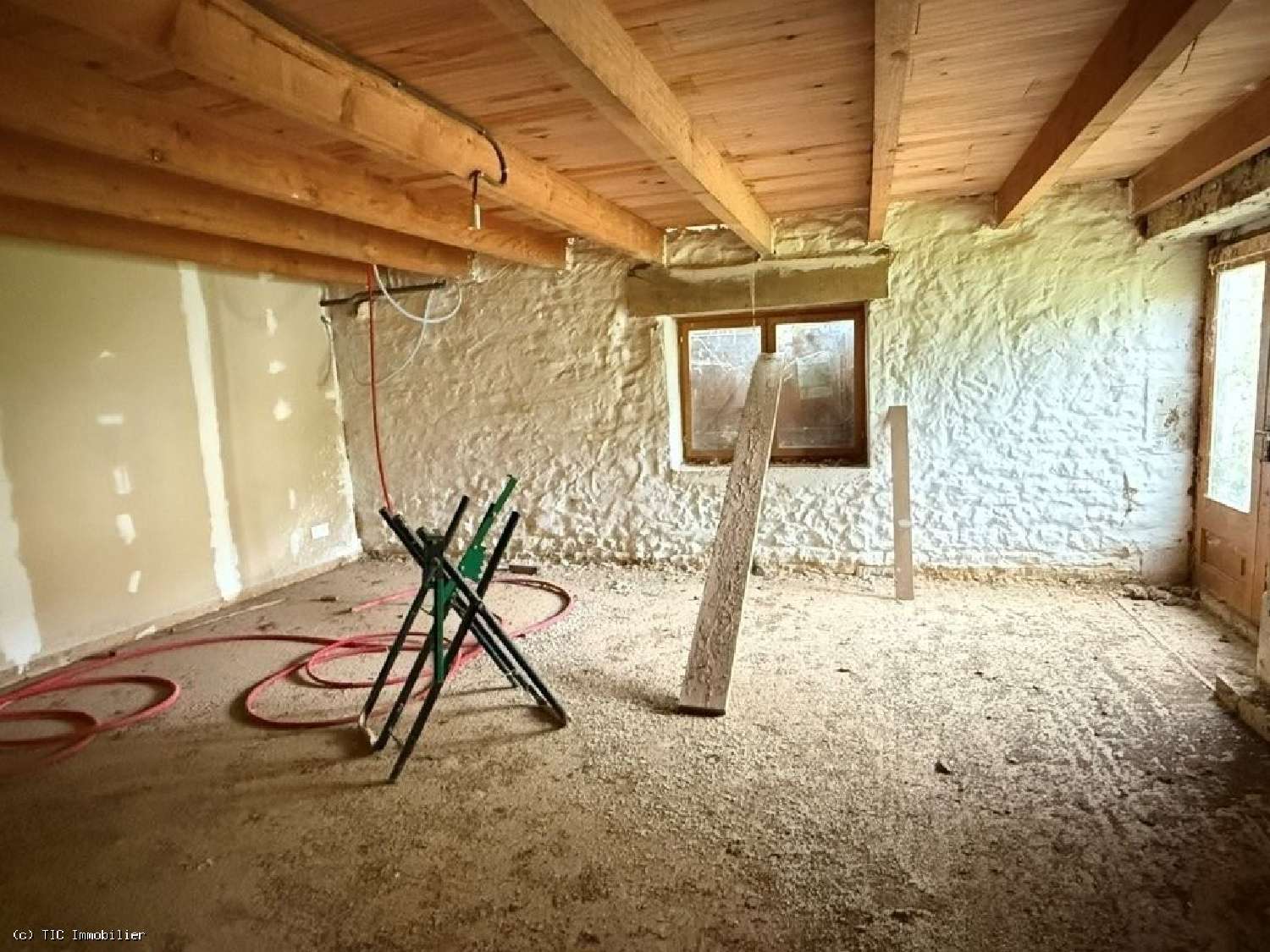 te koop huis Tuzie Charente 7