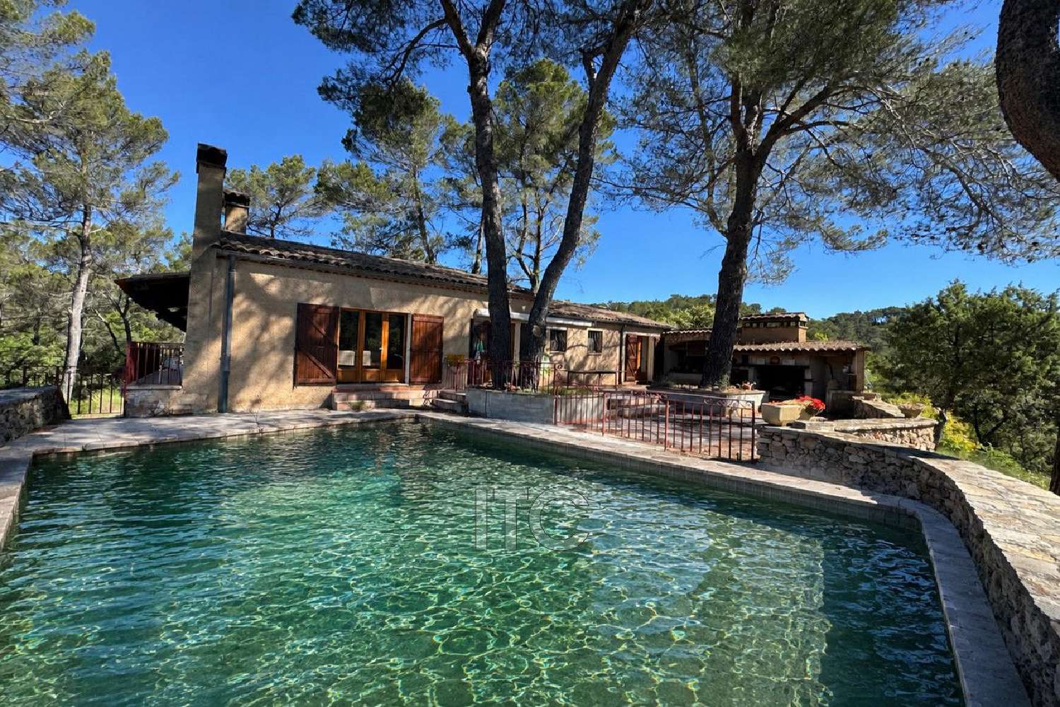 for sale house Varages Var 1