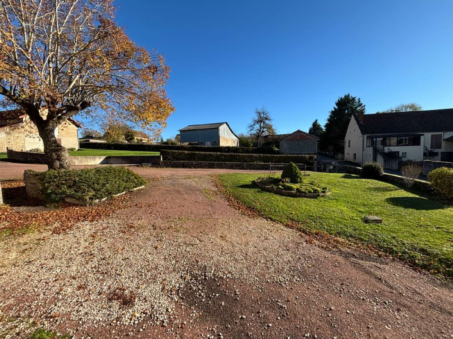  for sale house Vaux-en-Pré Saône-et-Loire 7