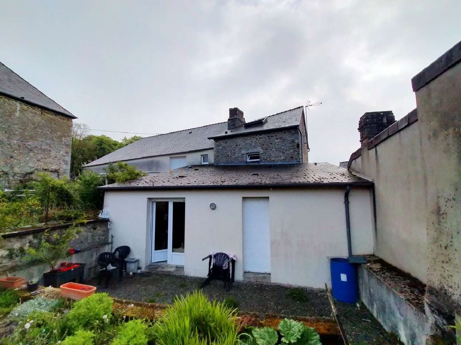  te koop huis Villaines-la-Juhel Mayenne 1