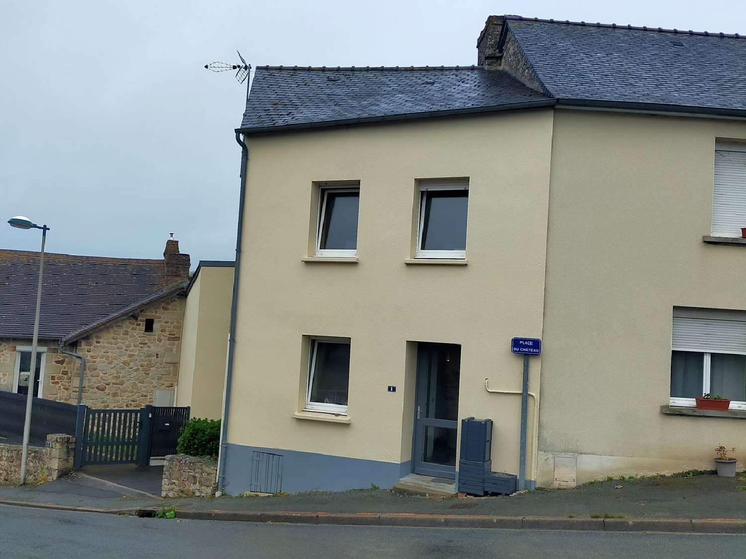  te koop huis Villaines-la-Juhel Mayenne 2