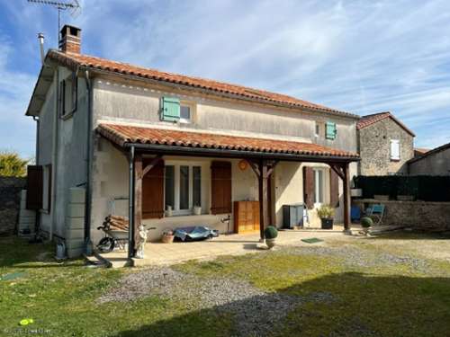Villefagnan Charente house foto