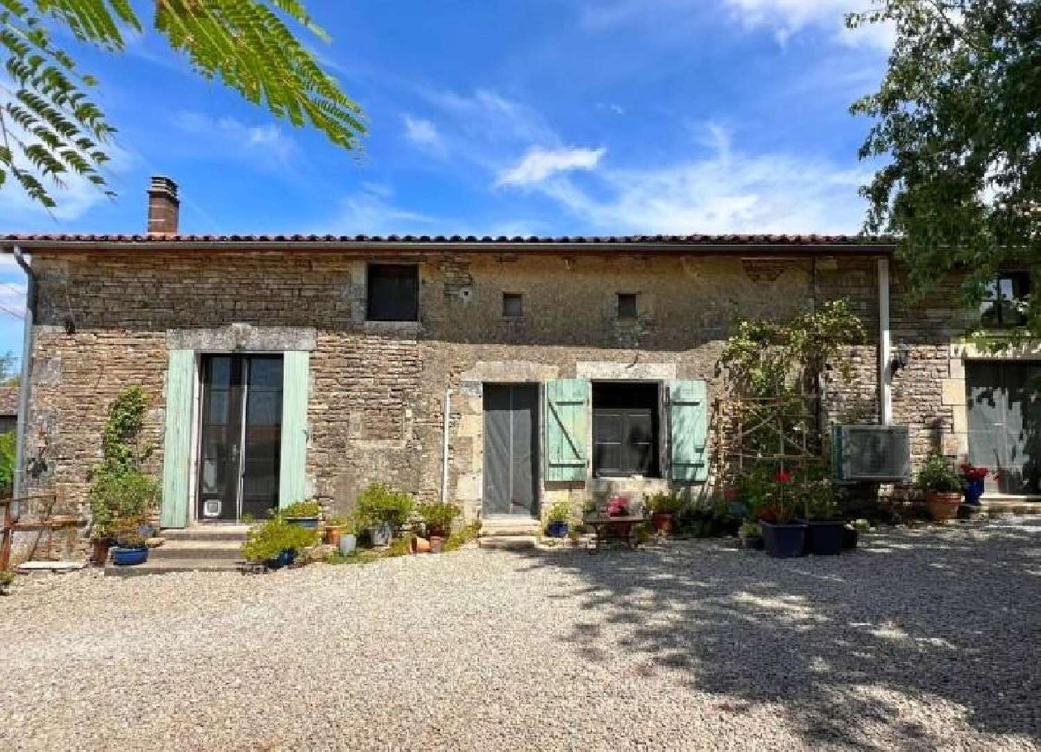  for sale house Villefagnan Charente 1