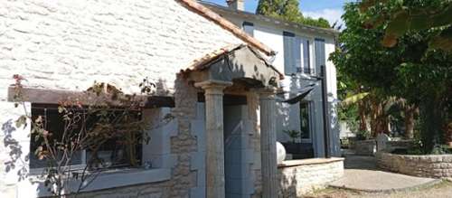 Vouillé Deux-Sèvres huis foto 7323323