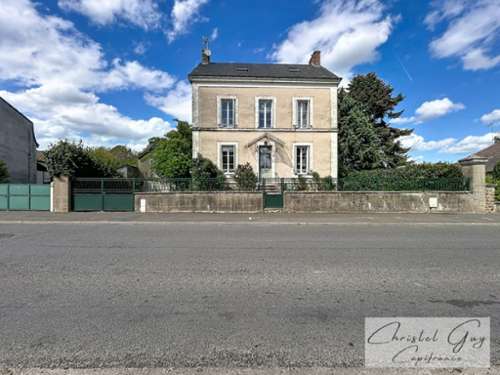 Château-du-Loir Sarthe herenhuis foto 7329051