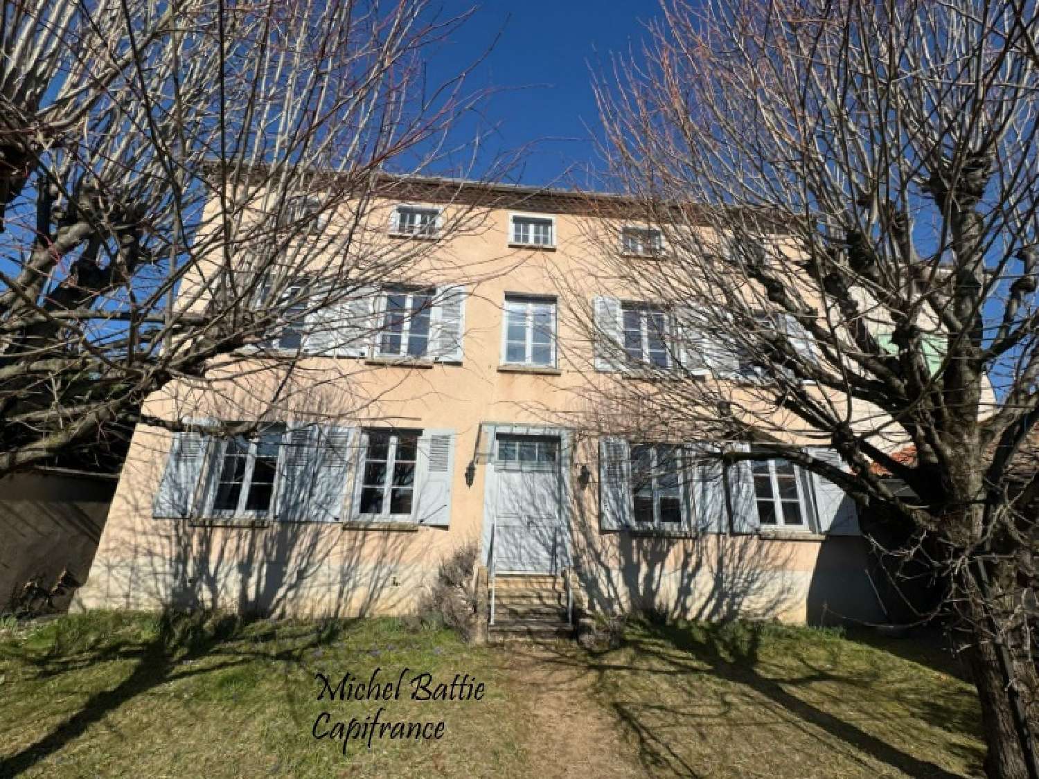  for sale mansion Saint-Galmier Loire 2