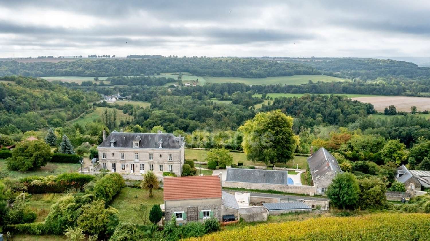 te koop herenhuis Soissons Aisne 8