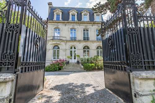 Soissons Aisne herenhuis foto 7347357