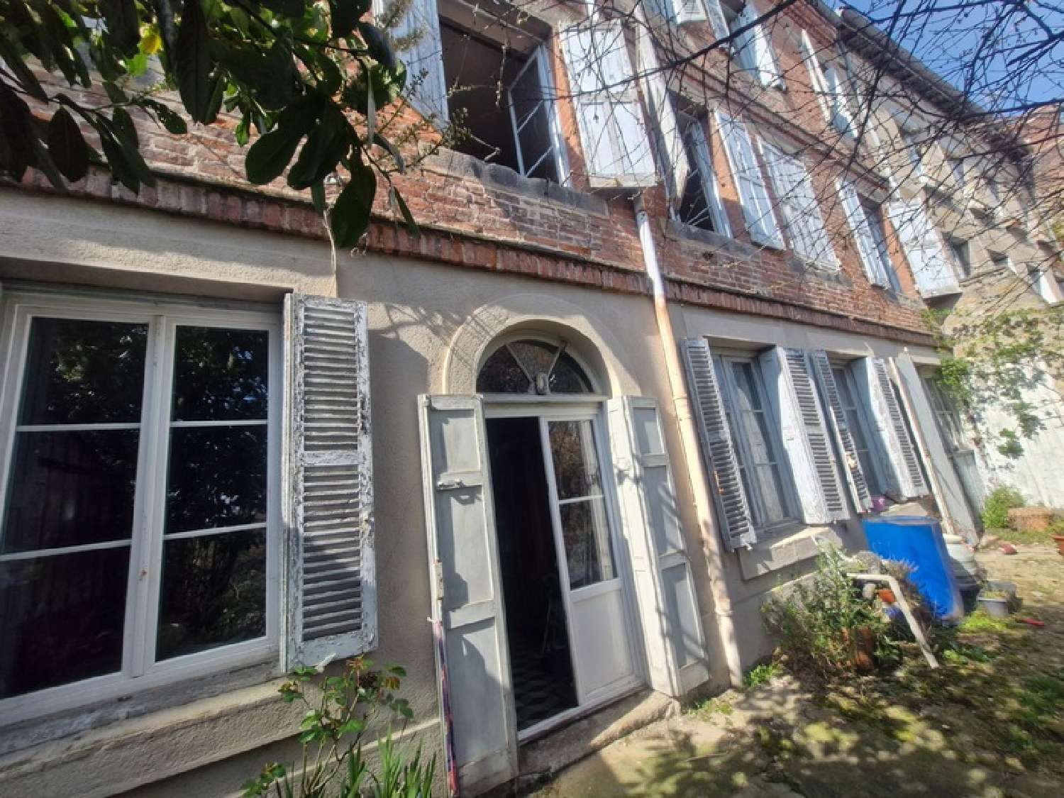  for sale mansion Terrenoire Loire 8
