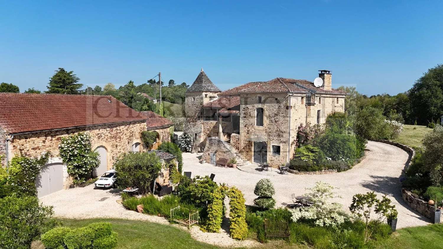 te koop herenhuis Villefranche-du-Périgord Dordogne 2