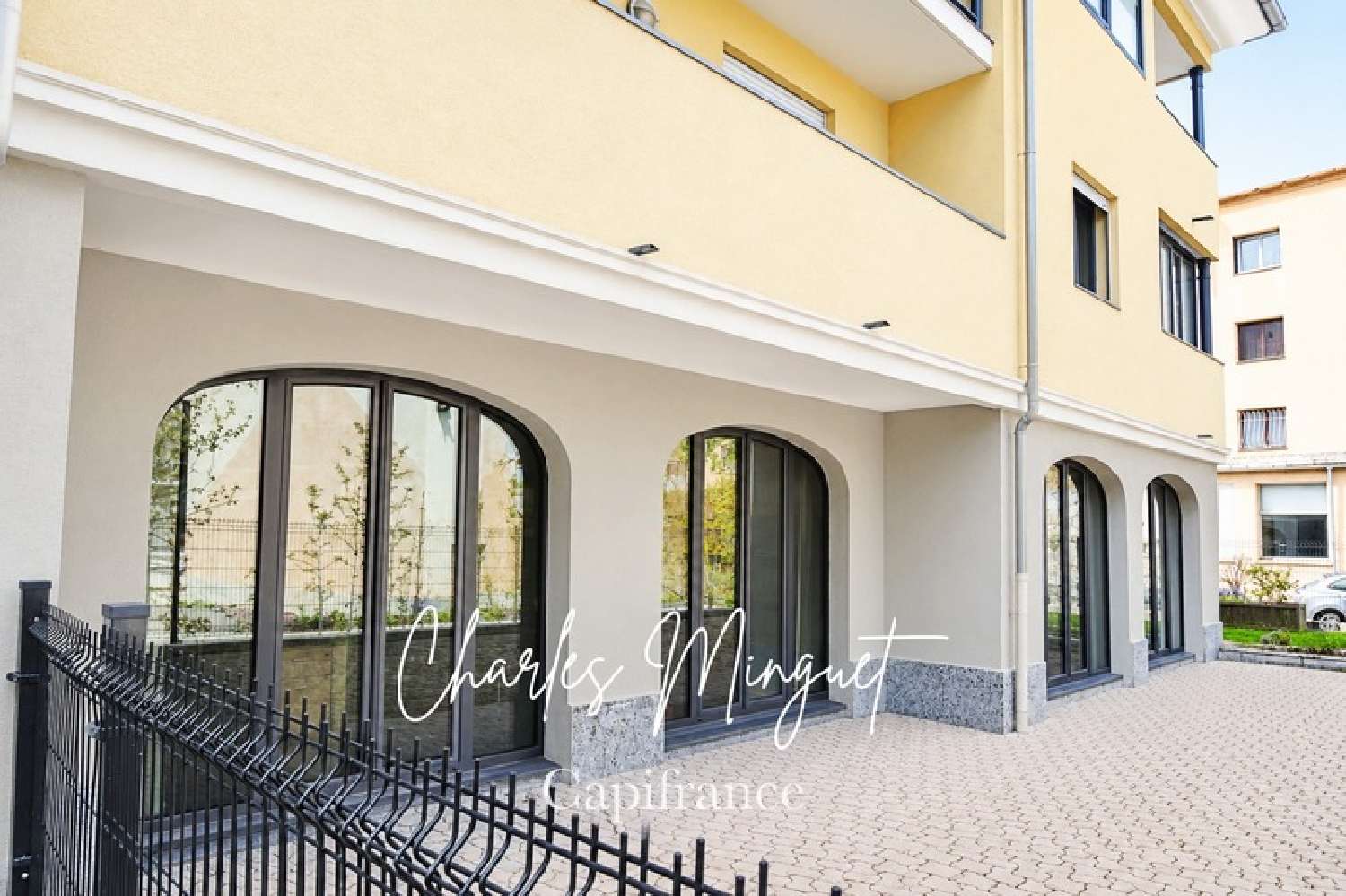 à vendre bureau Briançon Hautes-Alpes 3