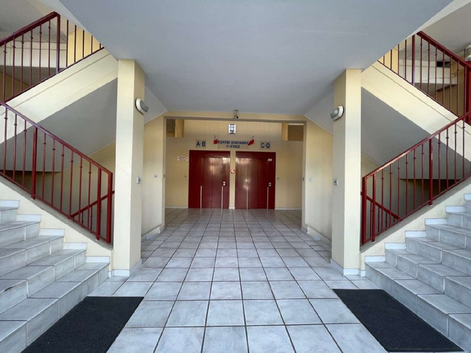 for sale office Mougins Alpes-Maritimes 2
