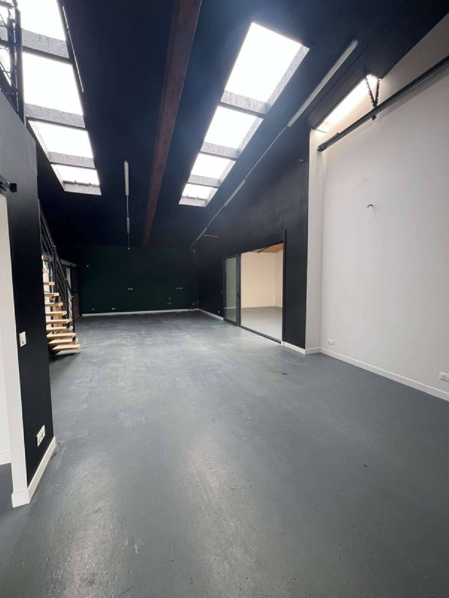  for sale office Saint-Vivien Charente-Maritime 2