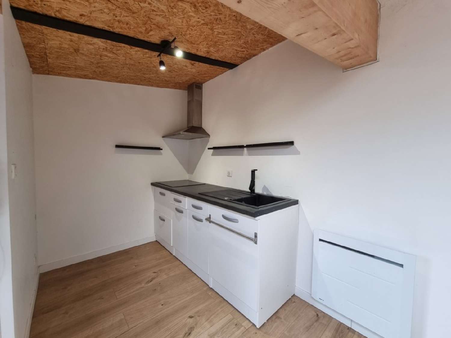  for sale office Saint-Vivien Charente-Maritime 8