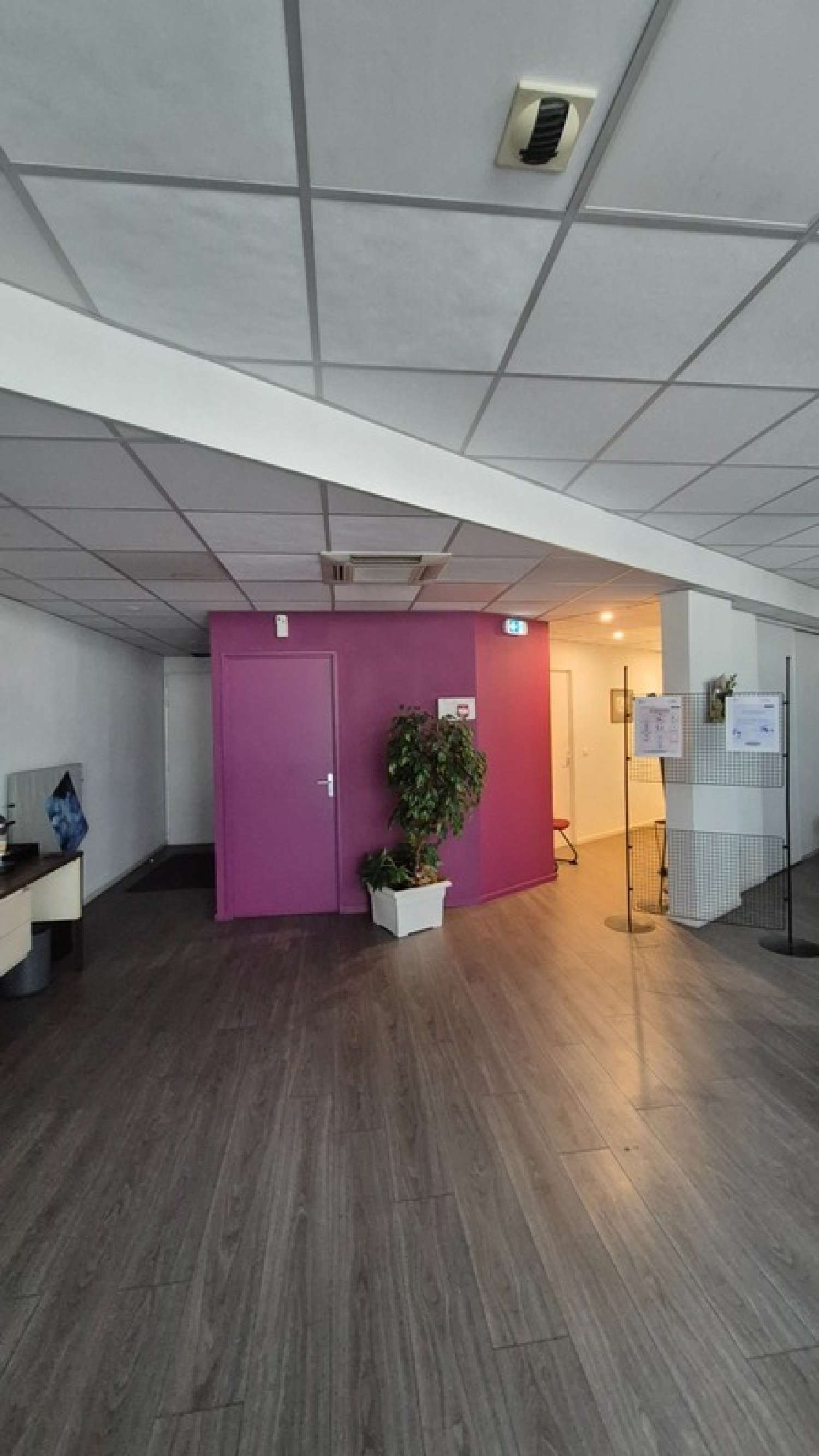  for sale office Tarbes Hautes-Pyrénées 2
