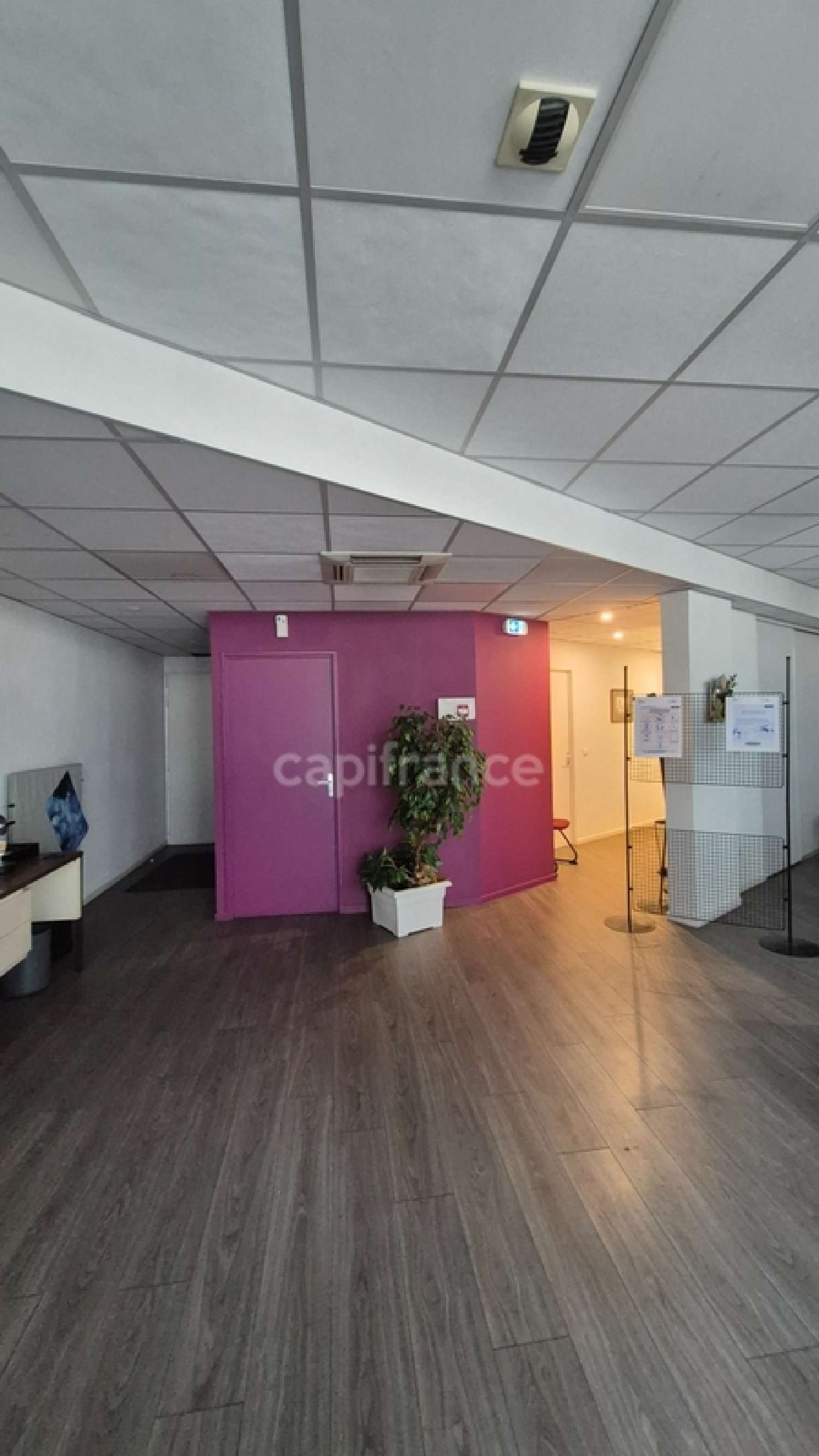  for sale office Tarbes Hautes-Pyrénées 1