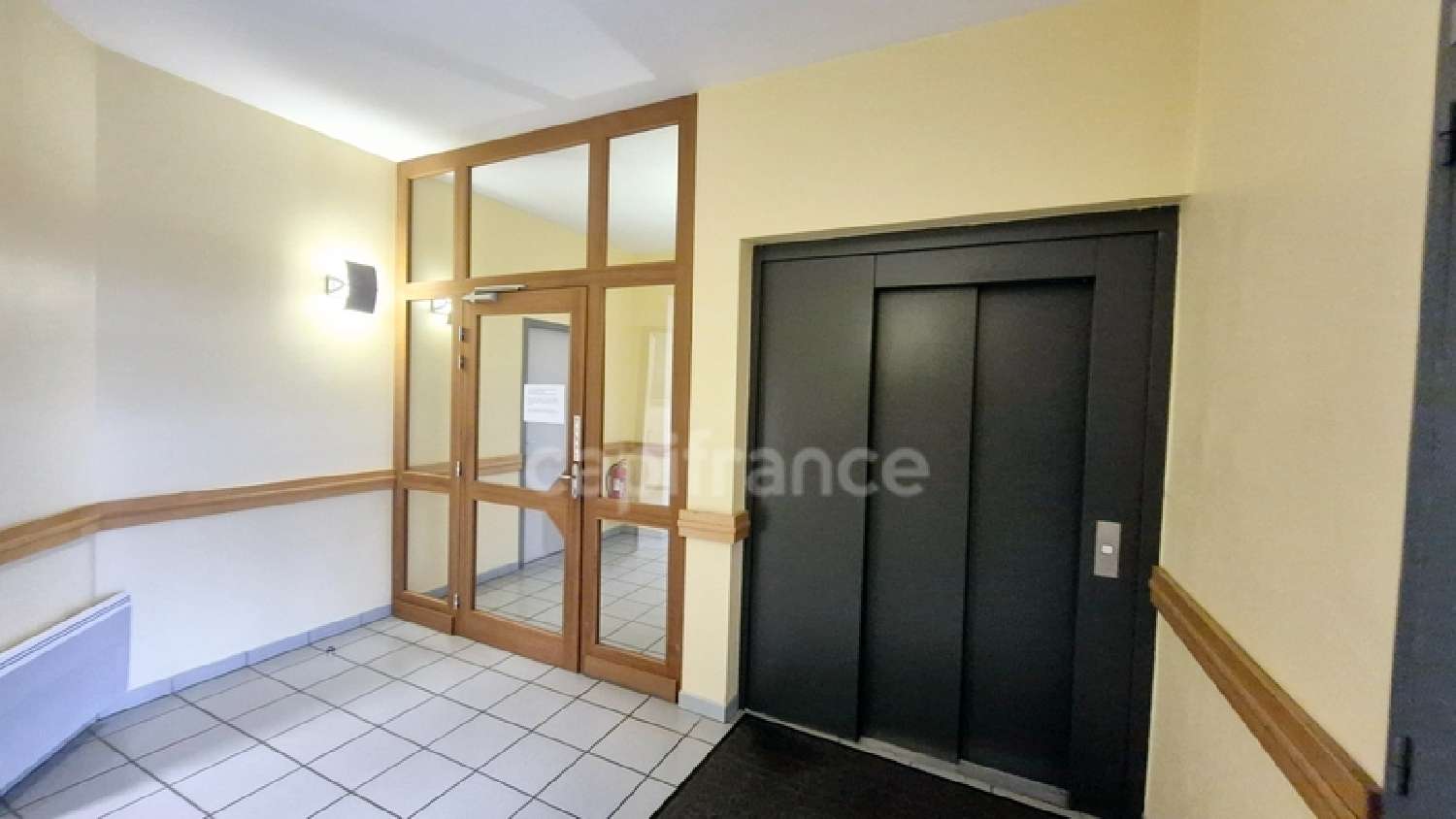  for sale office Tarbes Hautes-Pyrénées 4