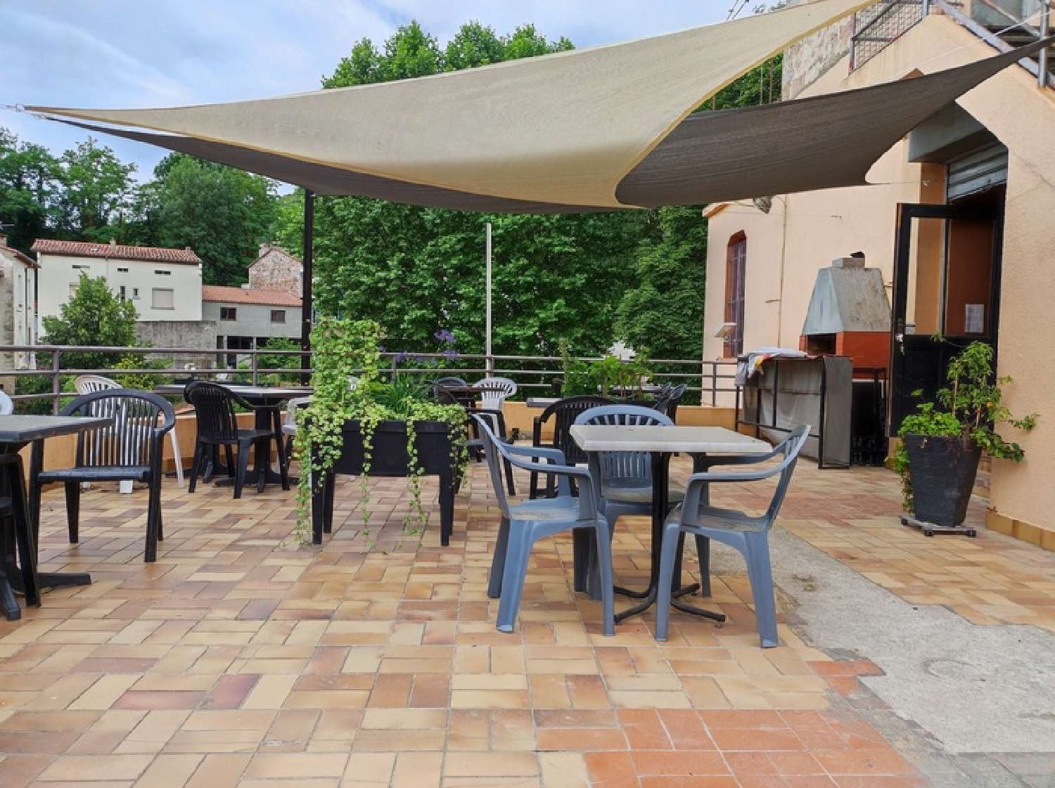  for sale restaurant Saint-Laurent-de-Cerdans Pyrénées-Orientales 3