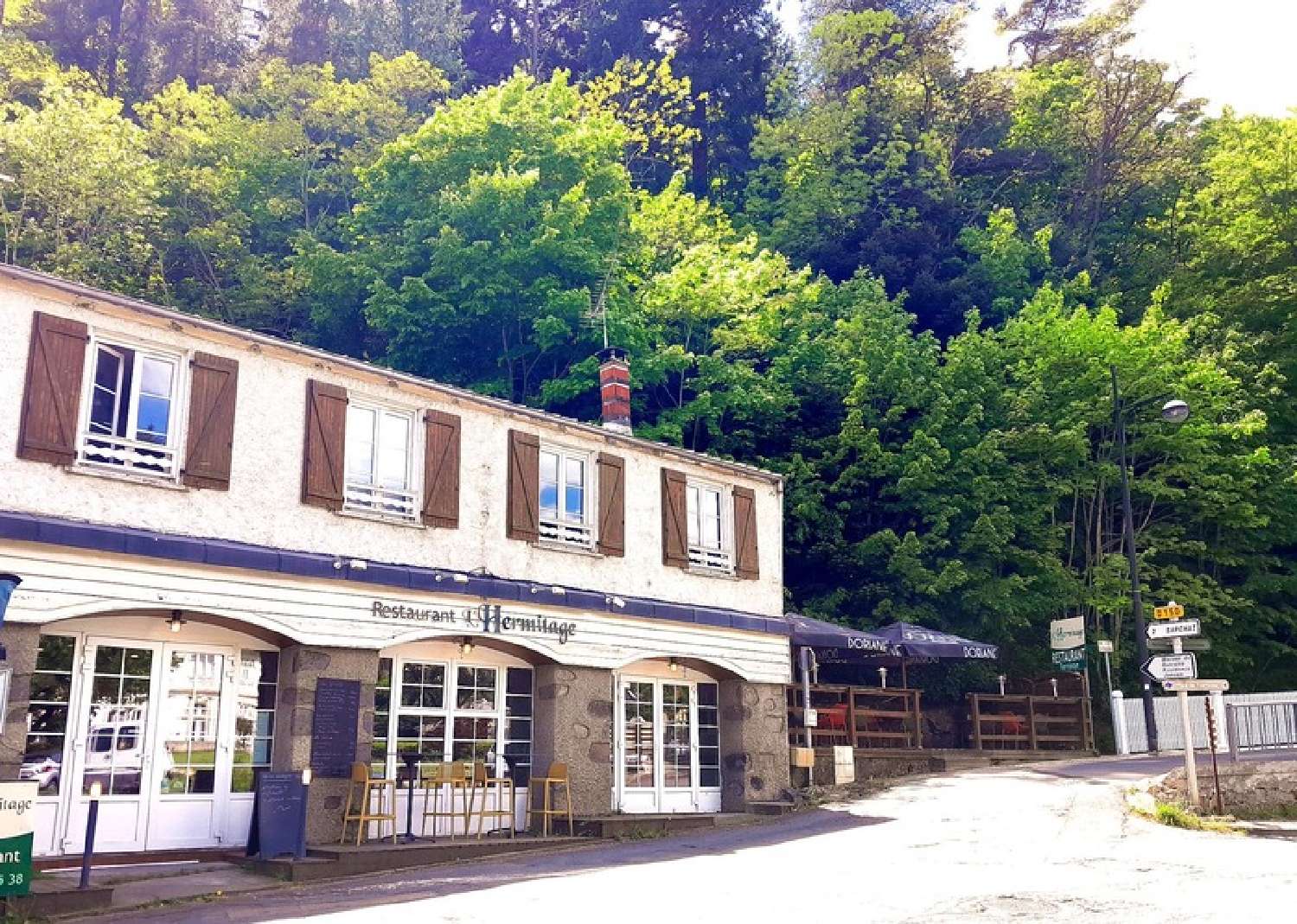  for sale restaurant Saint-Nectaire Puy-de-Dôme 3