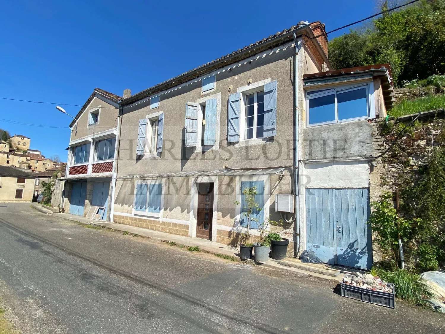 te koop winkel Puy-l'Évêque Lot 2