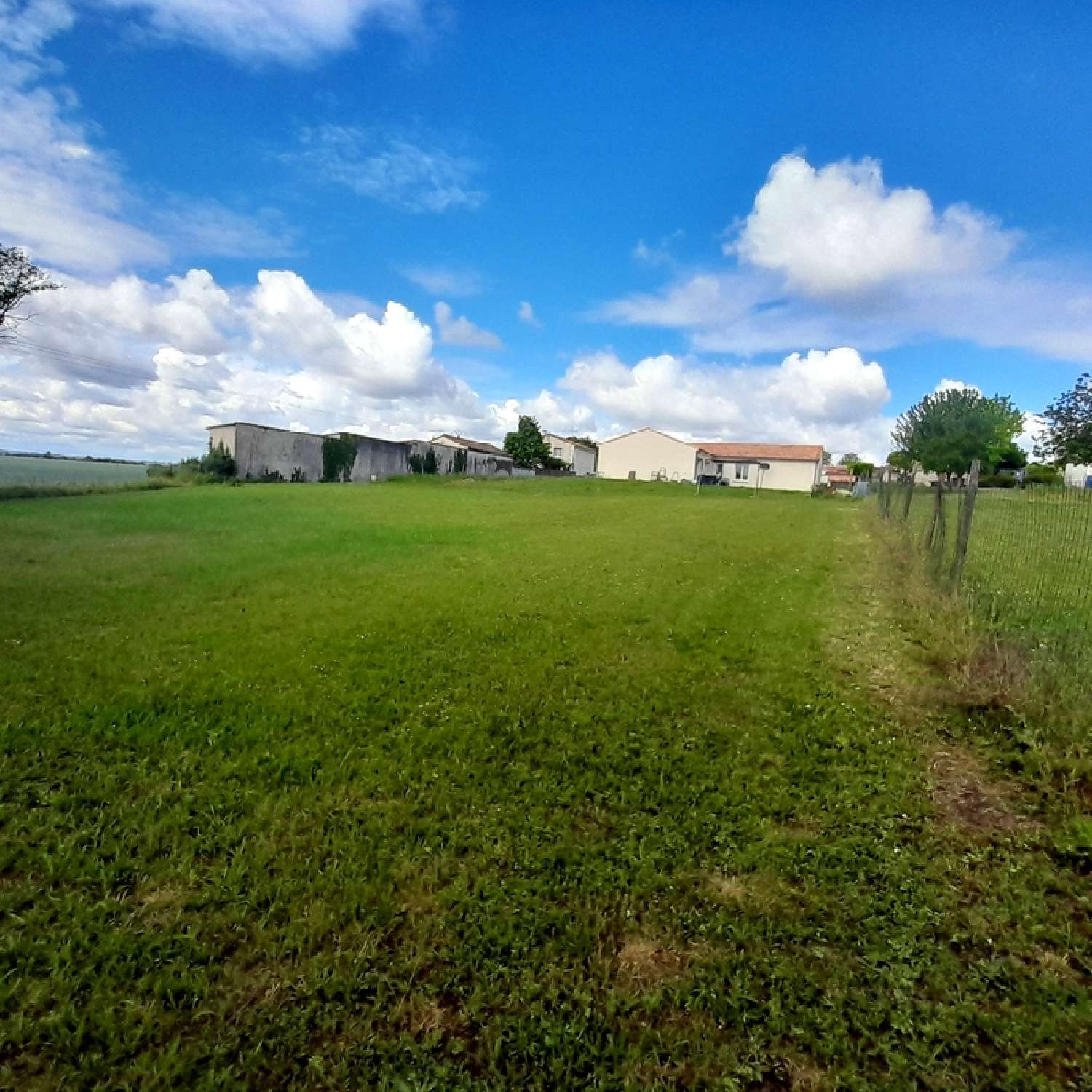  for sale terrain Champniers Charente 1